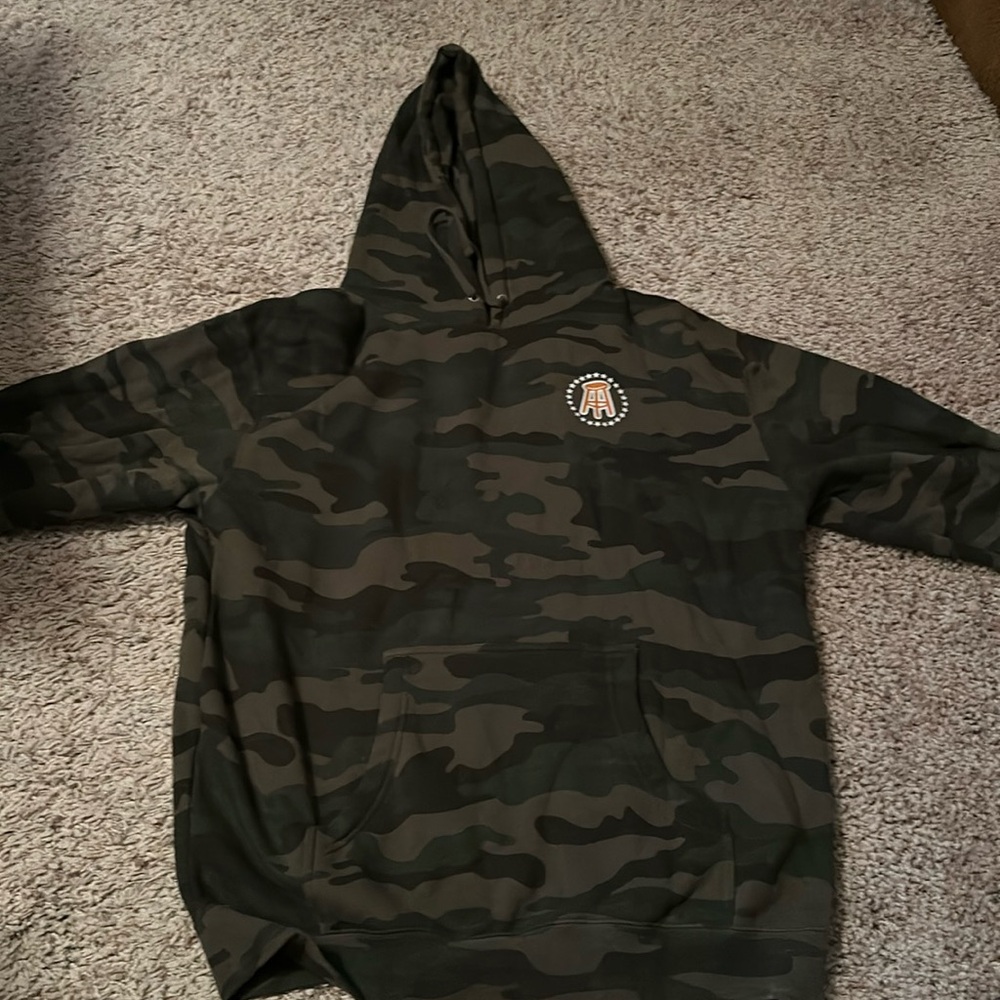 Camo Barstool Sports Hoodie size large